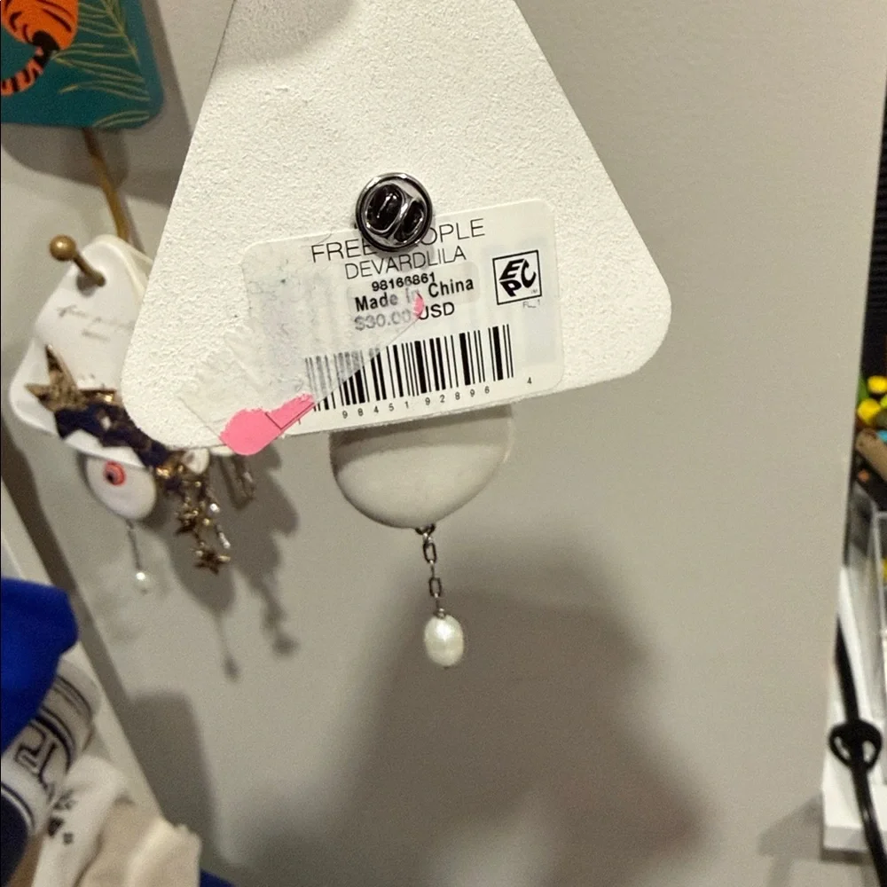 Nwt Free People Devard Lila Pin Evil Eye Silver - Picture 2 of 2